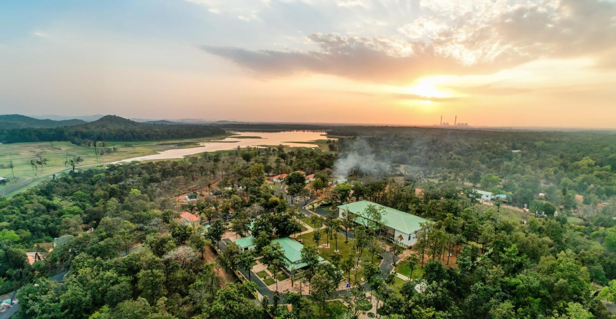 Palash The Jungle Resort Gondia Εξωτερικό φωτογραφία