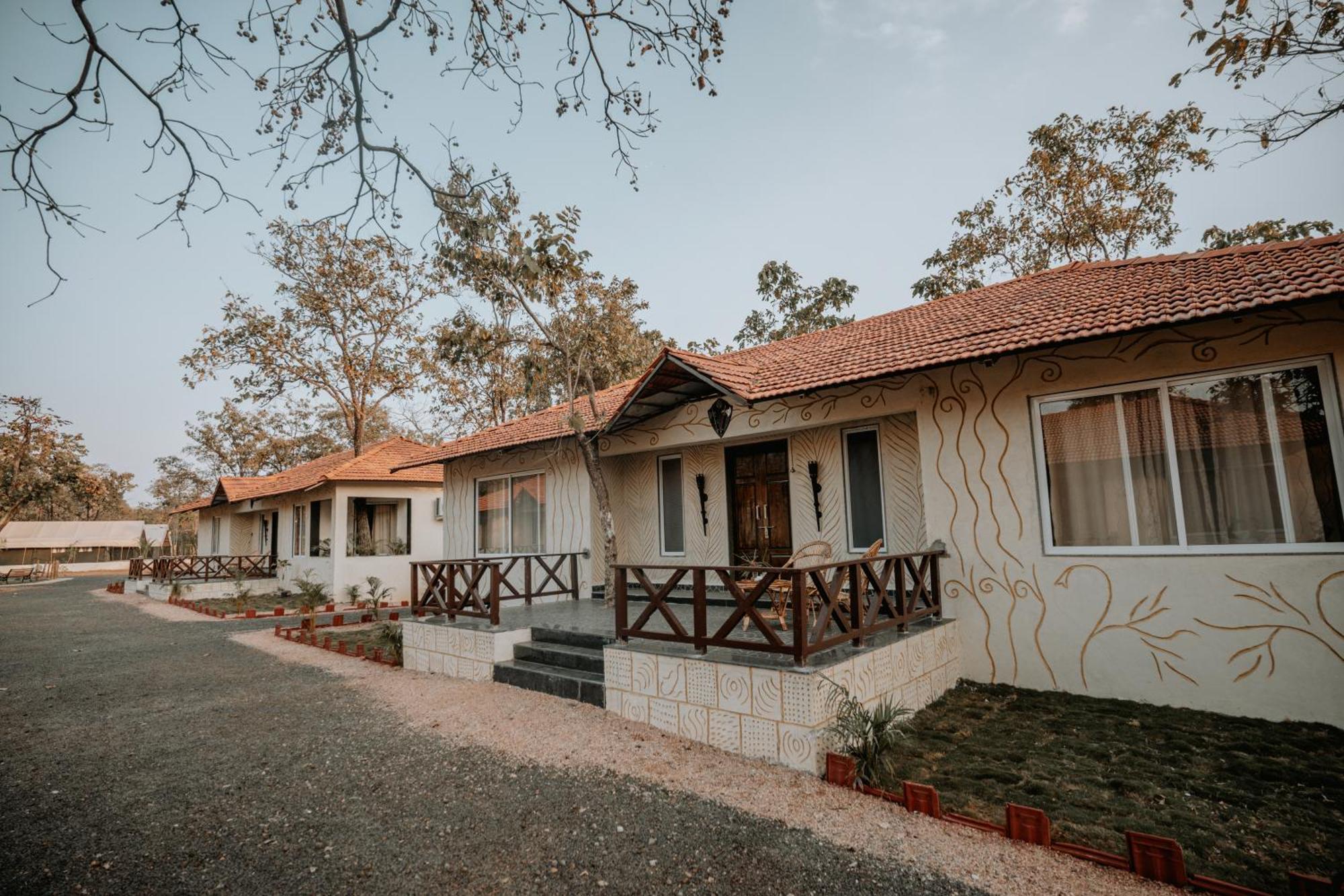 Palash The Jungle Resort Gondia Εξωτερικό φωτογραφία