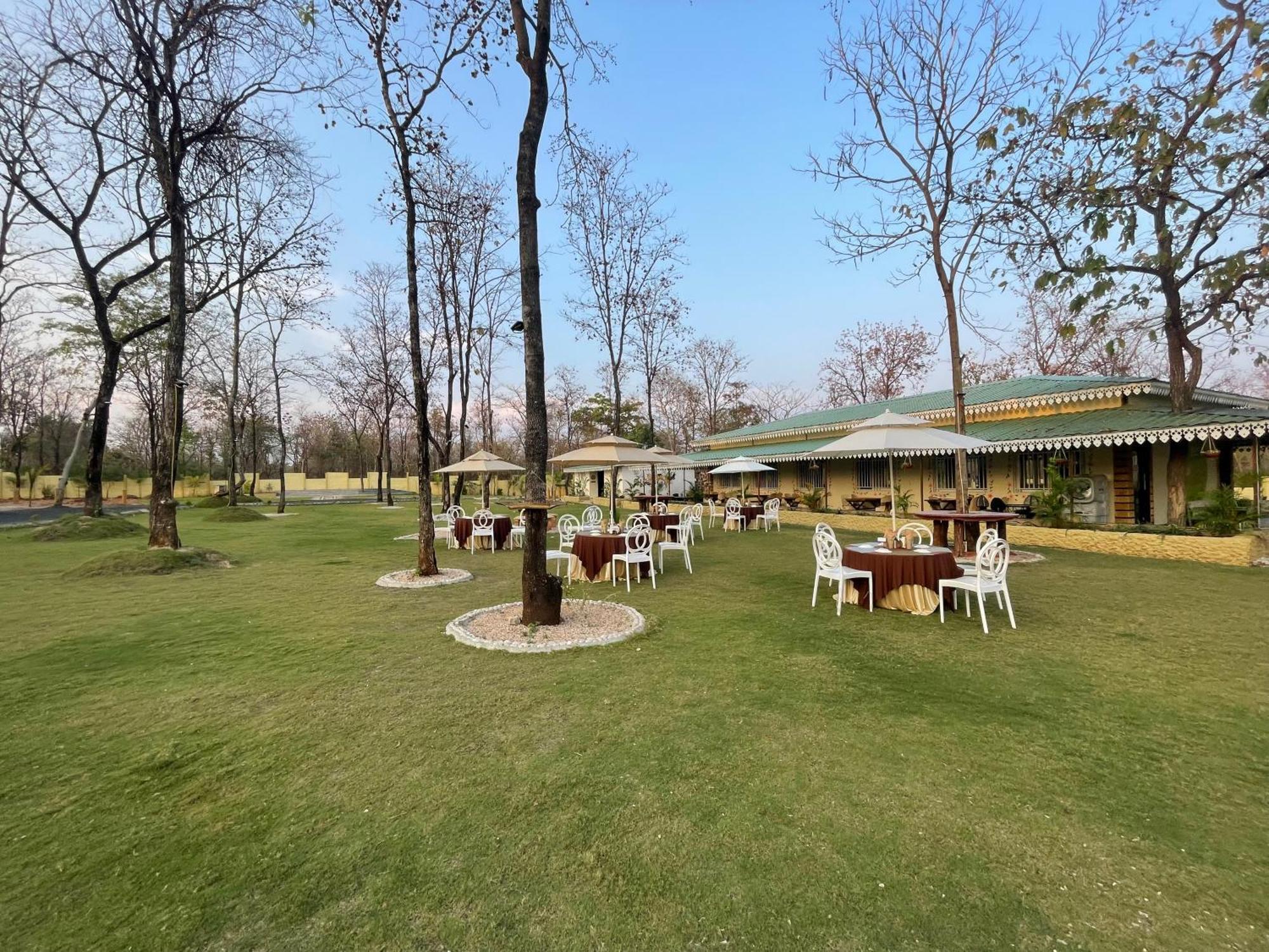 Palash The Jungle Resort Gondia Εξωτερικό φωτογραφία