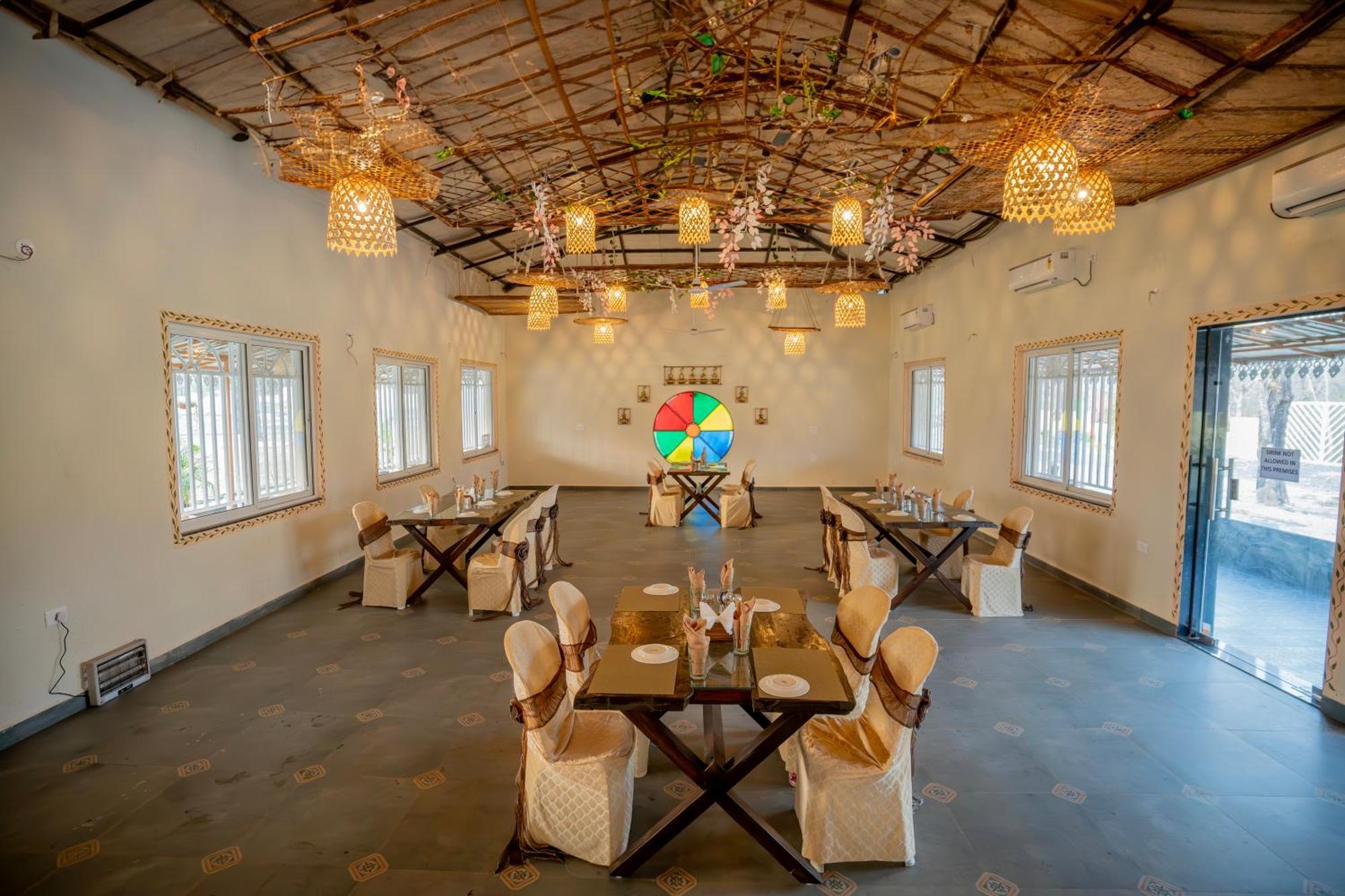 Palash The Jungle Resort Gondia Εξωτερικό φωτογραφία